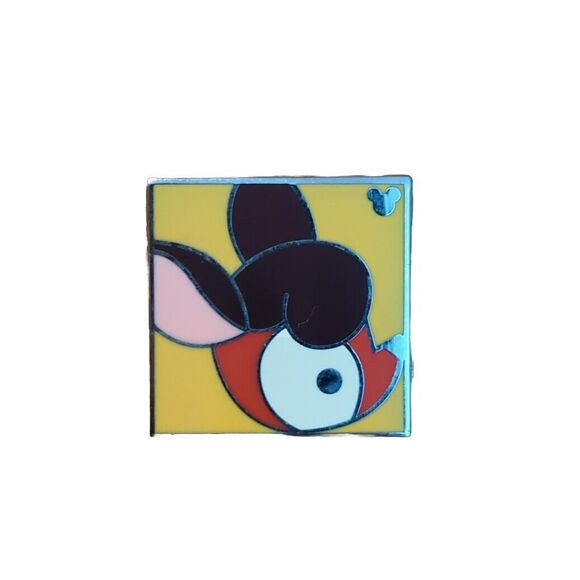 Disney Trading Pin Bambi Yellow Square Sweet Characters Cast Lanyard - Picture 1 of 4